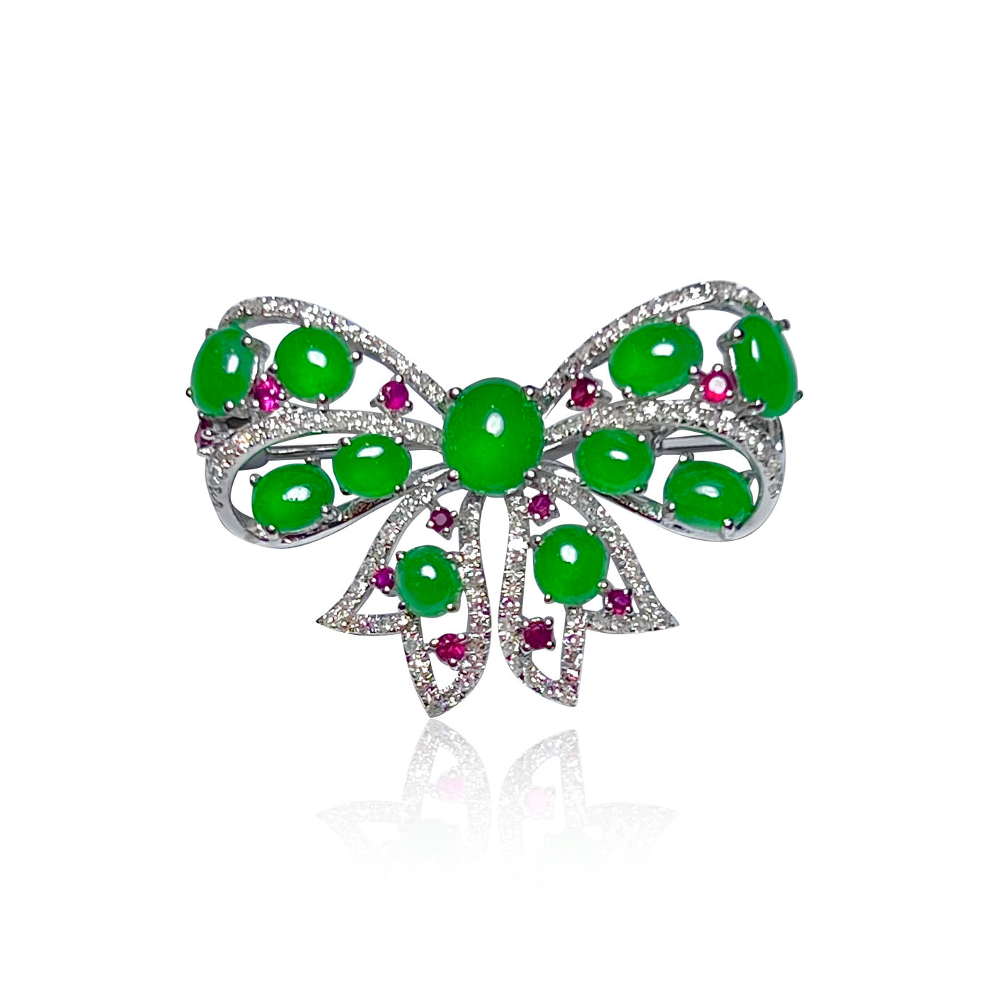 JADEITE RIBBON BROOCH IN 18K WHITE GOLD WITH DIAMOND AND RUBY