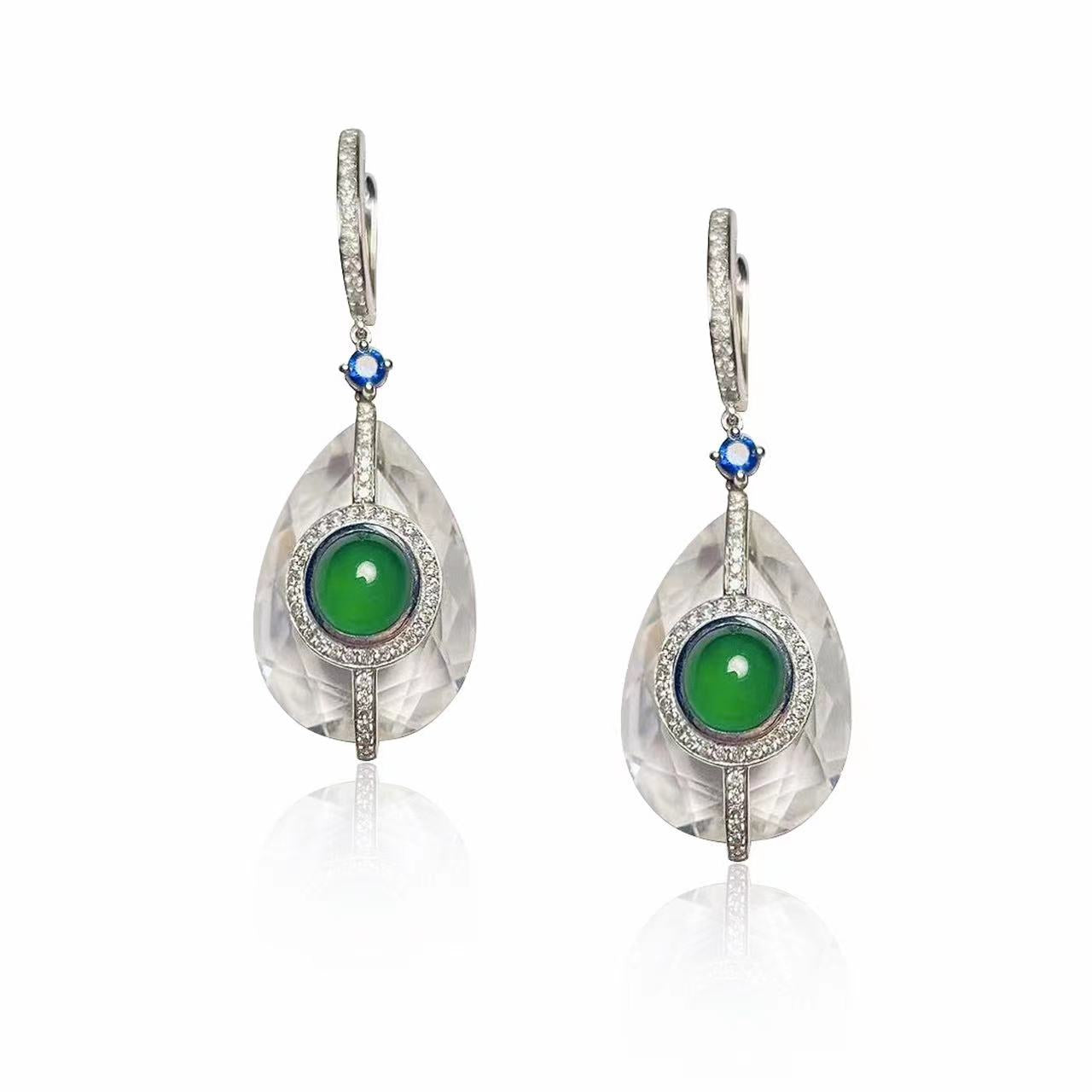 Bouteille De Parfum JADEITE CABOCHON EARRINGS IN 18K WHITE GOLD AND DIAMONDS