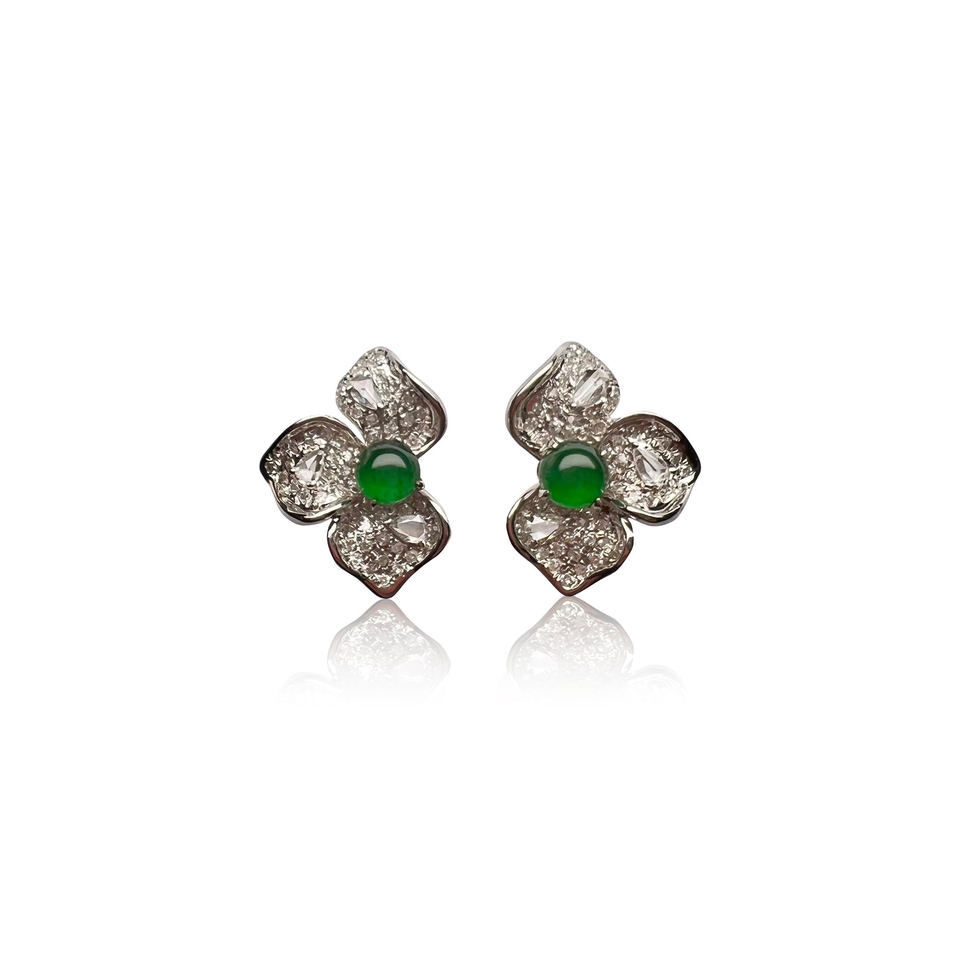 Jadeite Flowers Earrings in 18K White Gold and Diamonds