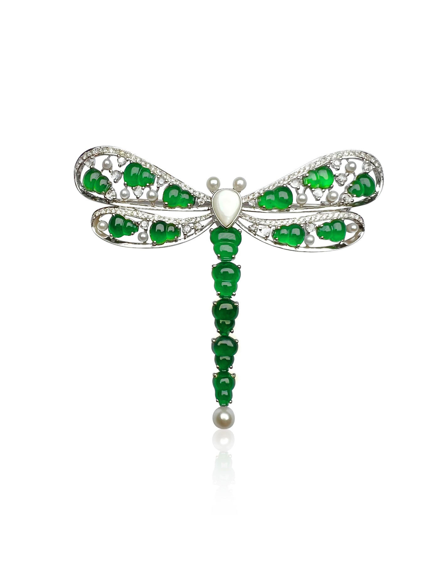 Dragonfly Jadeite Brooch in 18K white gold with diamonds and mother of pearl